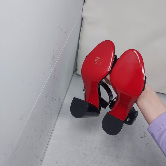 CHRISTIAN LOUBOUTIN Miss Sabina Black Ankle Strap Block Heel Sandal - Picture 2 of 11